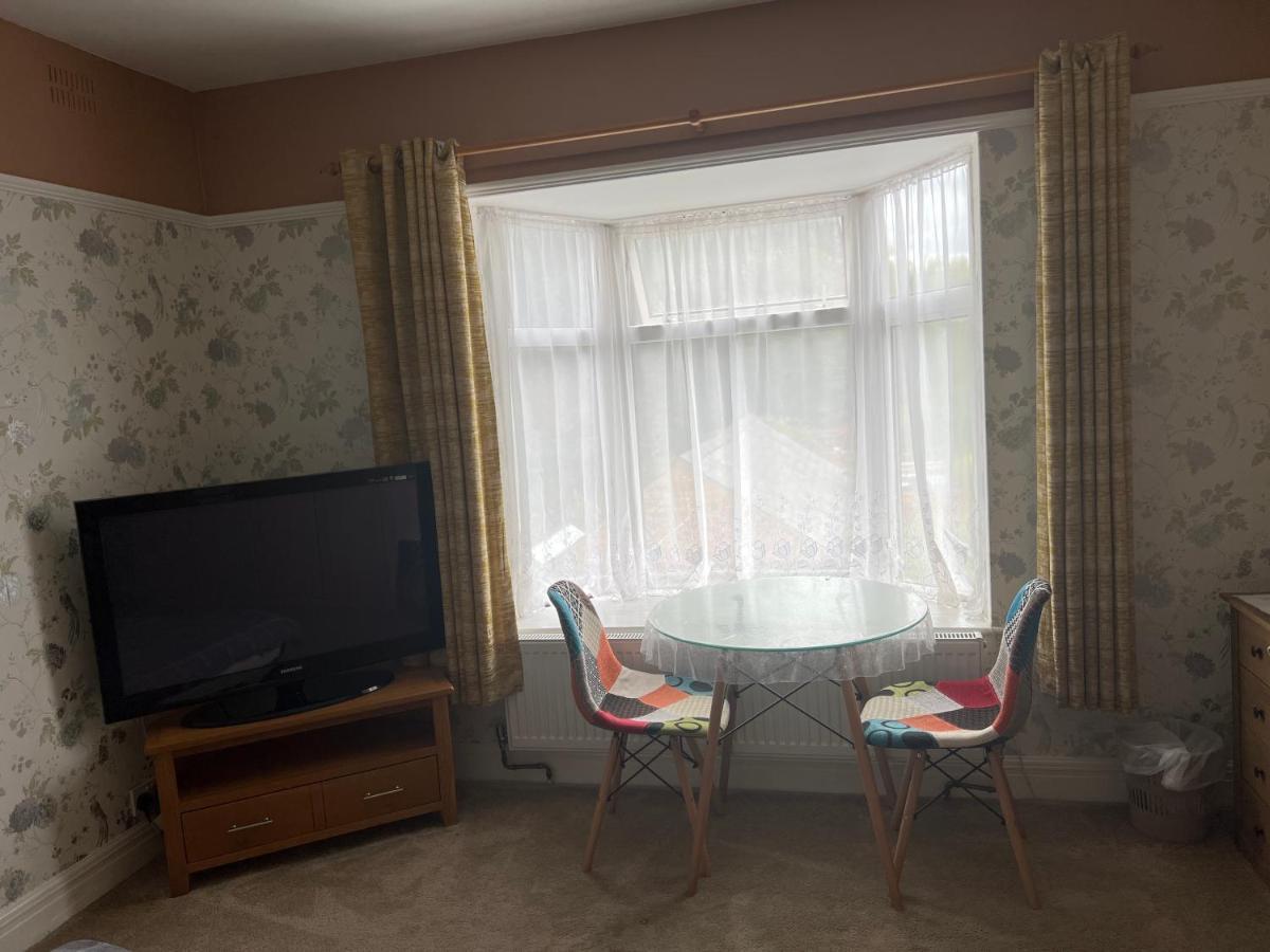 Hereward Guest House Wisbech Bagian luar foto